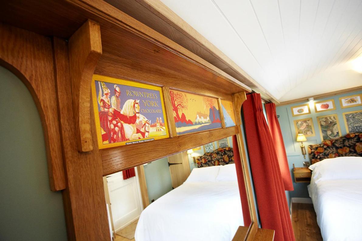 Hornington Manor Luxury Shepherd Huts York Zewnętrze zdjęcie